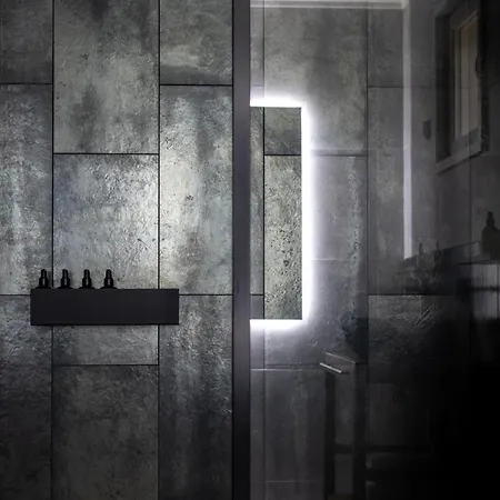 Foxfires Private Boutique 3*