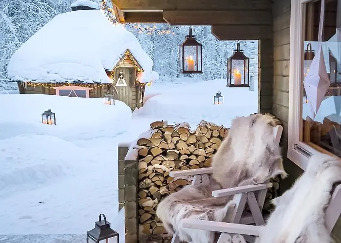 Foxfires Private Boutique