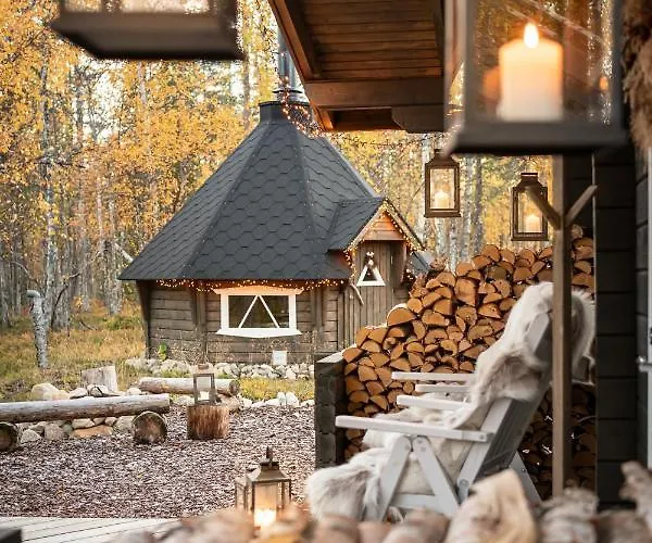 Foxfires Private Boutique ليفي